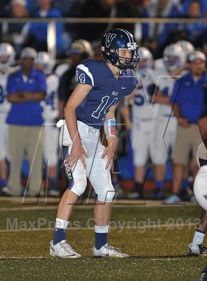 Thumbnail 1 in Legend @ Valor Christian photogallery.