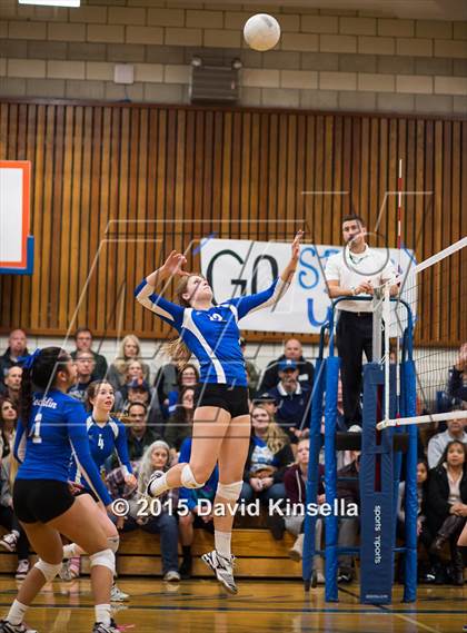 Thumbnail 1 in Rocklin vs. Elk Grove photogallery.