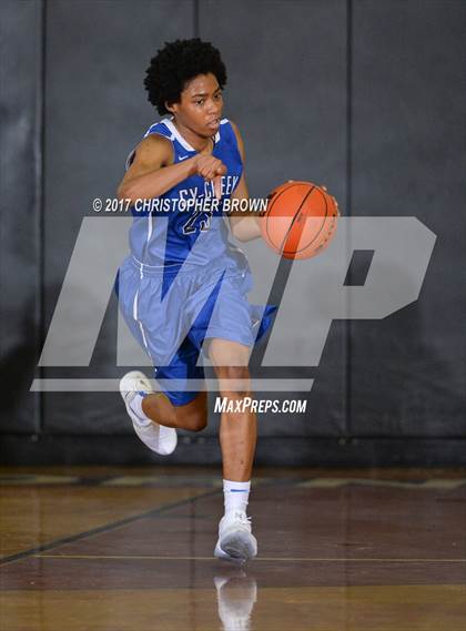 Thumbnail 3 in Dobie vs Cypress Creek (McDonald's Texas Invitational) photogallery.