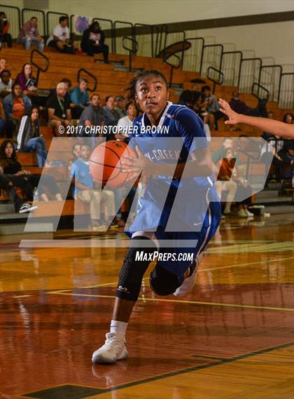 Thumbnail 2 in Dobie vs Cypress Creek (McDonald's Texas Invitational) photogallery.
