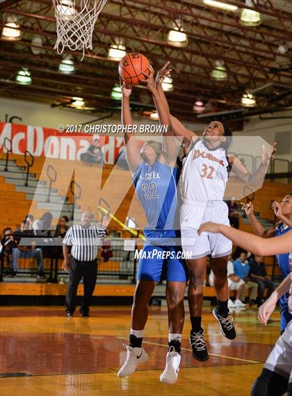 Thumbnail 2 in Dobie vs Cypress Creek (McDonald's Texas Invitational) photogallery.