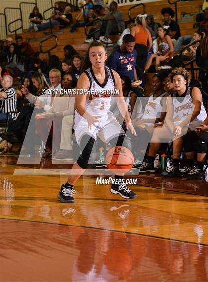 Thumbnail 1 in Dobie vs Cypress Creek (McDonald's Texas Invitational) photogallery.