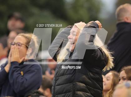Thumbnail 1 in Valhalla vs. Vista (CIF SDS Open Division Quarterfinal) photogallery.