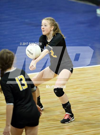 Thumbnail 3 in Meeker vs. Simla (CHSAA 2A Pool II Match 11) photogallery.