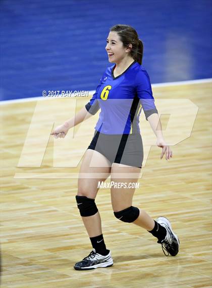 Thumbnail 1 in Meeker vs. Simla (CHSAA 2A Pool II Match 11) photogallery.