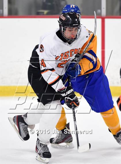Thumbnail 1 in Mahopac @ White Plains (Section 1 Division 1 Quarterfinal) photogallery.