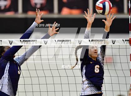 Thumbnail 1 in Stony Point @ Vandegrift photogallery.