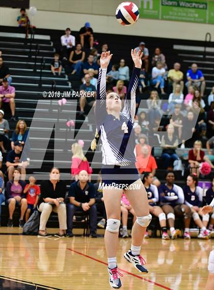 Thumbnail 1 in Stony Point @ Vandegrift photogallery.