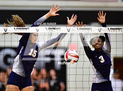 Thumbnail 3 in Stony Point @ Vandegrift photogallery.