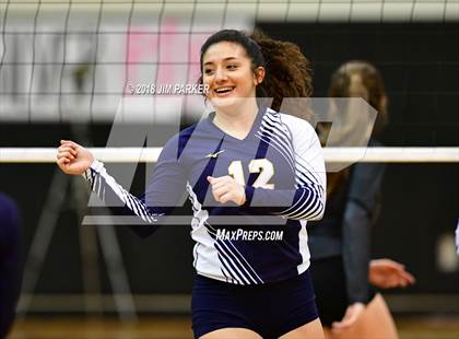 Thumbnail 3 in Stony Point @ Vandegrift photogallery.