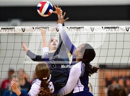 Thumbnail 3 in Stony Point @ Vandegrift photogallery.