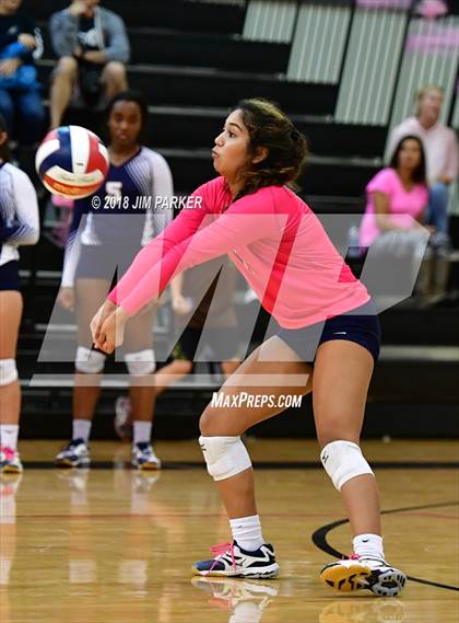 Thumbnail 1 in Stony Point @ Vandegrift photogallery.