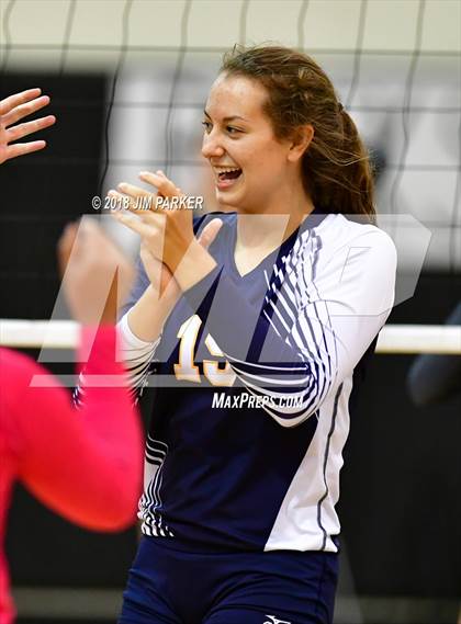 Thumbnail 1 in Stony Point @ Vandegrift photogallery.