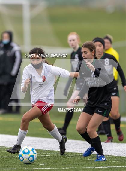 Thumbnail 3 in Omaha South vs. Millard West photogallery.
