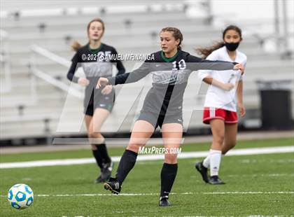 Thumbnail 3 in Omaha South vs. Millard West photogallery.