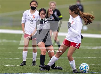 Thumbnail 2 in Omaha South vs. Millard West photogallery.