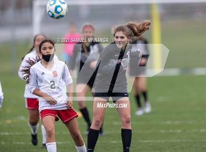 Thumbnail 3 in Omaha South vs. Millard West photogallery.