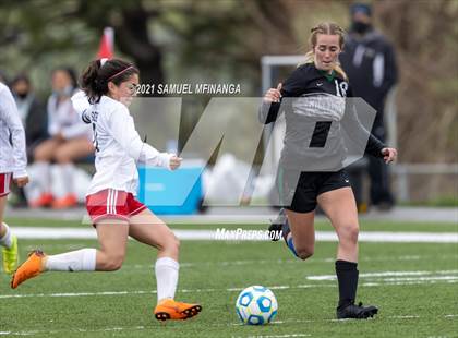 Thumbnail 3 in Omaha South vs. Millard West photogallery.
