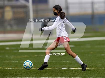 Thumbnail 2 in Omaha South vs. Millard West photogallery.