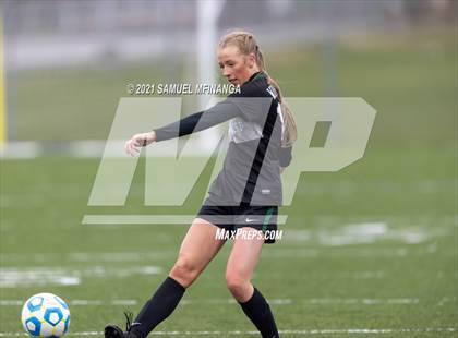 Thumbnail 3 in Omaha South vs. Millard West photogallery.