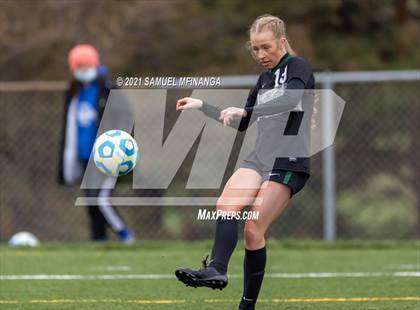 Thumbnail 3 in Omaha South vs. Millard West photogallery.