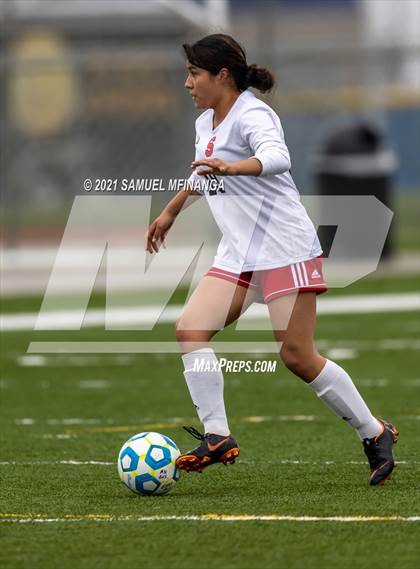 Thumbnail 1 in Omaha South vs. Millard West photogallery.