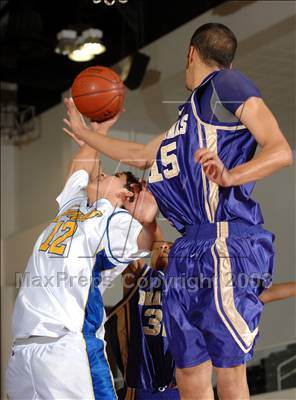 Thumbnail 2 in Diamond Bar vs. Bishop Amat (SoCal Shootout) photogallery.