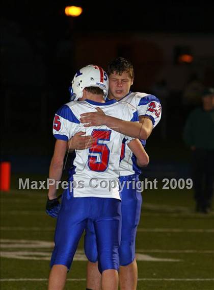 Thumbnail 3 in Karns City vs. Kane photogallery.