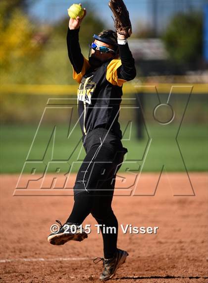 Thumbnail 3 in Air Academy vs. Thompson Valley (CHSAA State 4A First Round) photogallery.