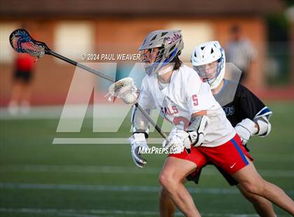Thumbnail 3 in Lower Dauphin vs Selinsgrove (PIAA Class 2A First Round) photogallery.