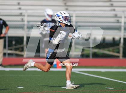 Thumbnail 3 in Lower Dauphin vs Selinsgrove (PIAA Class 2A First Round) photogallery.