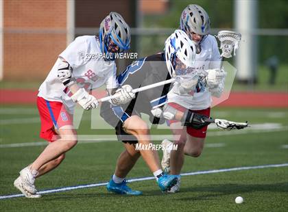 Thumbnail 2 in Lower Dauphin vs Selinsgrove (PIAA Class 2A First Round) photogallery.