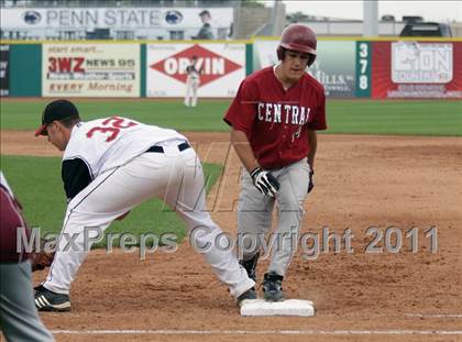 Thumbnail 1 in Central Catholic vs. Serra Catholic (PIAA Class A Final) photogallery.