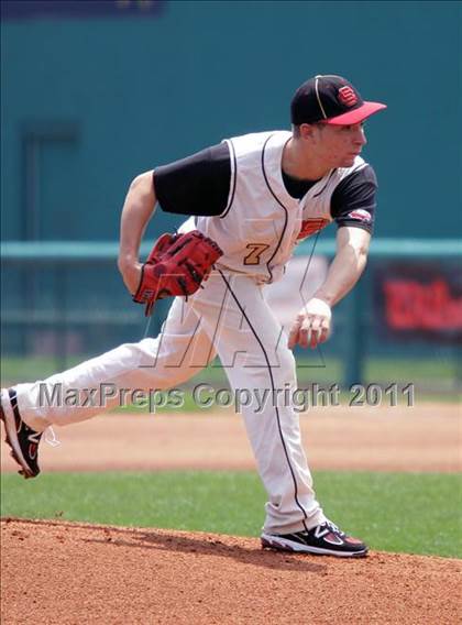 Thumbnail 1 in Central Catholic vs. Serra Catholic (PIAA Class A Final) photogallery.