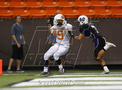Thumbnail 3 in Pac-Five vs. Damien photogallery.