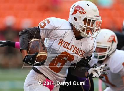 Thumbnail 1 in Pac-Five vs. Damien photogallery.