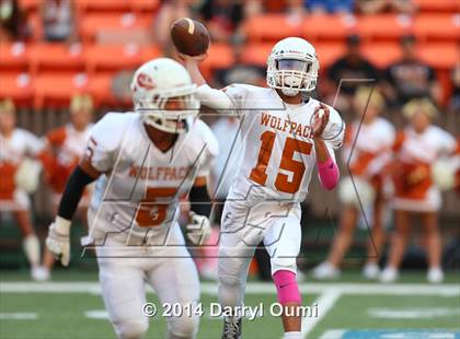Thumbnail 3 in Pac-Five vs. Damien photogallery.