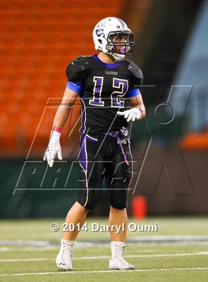 Thumbnail 3 in Pac-Five vs. Damien photogallery.