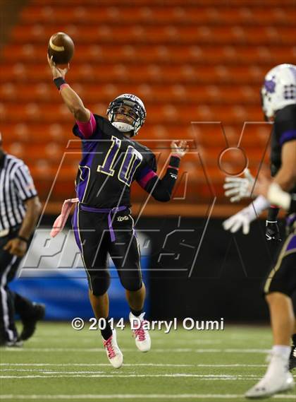 Thumbnail 3 in Pac-Five vs. Damien photogallery.