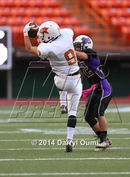 Thumbnail 3 in Pac-Five vs. Damien photogallery.