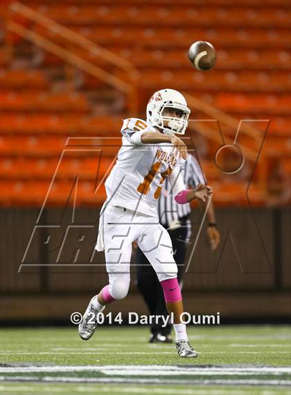 Thumbnail 1 in Pac-Five vs. Damien photogallery.