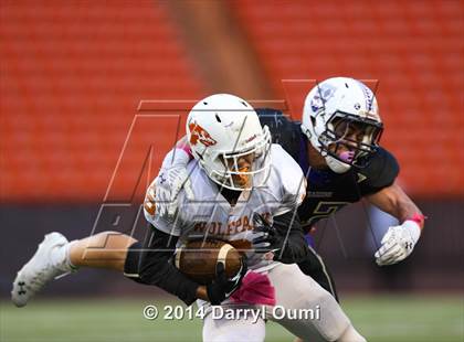 Thumbnail 1 in Pac-Five vs. Damien photogallery.