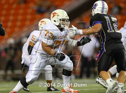 Thumbnail 2 in Pac-Five vs. Damien photogallery.