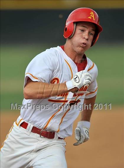 Thumbnail 3 in Oaks Christian vs. Palm Desert (CIF SS D4 Semifinals) photogallery.