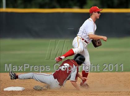 Thumbnail 2 in Oaks Christian vs. Palm Desert (CIF SS D4 Semifinals) photogallery.