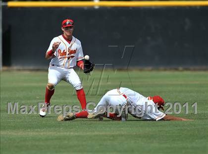 Thumbnail 1 in Oaks Christian vs. Palm Desert (CIF SS D4 Semifinals) photogallery.