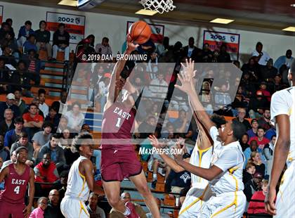Thumbnail 2 in St. Frances Academy vs. Memphis East (Chick-Fil-A Classic) photogallery.