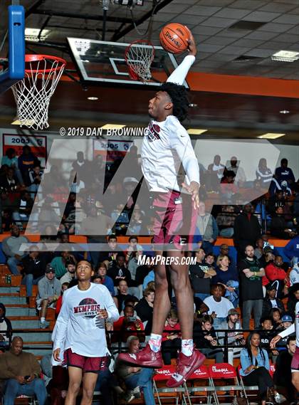 Thumbnail 2 in St. Frances Academy vs. Memphis East (Chick-Fil-A Classic) photogallery.