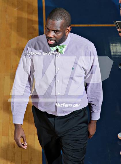 Thumbnail 2 in St. Frances Academy vs. Memphis East (Chick-Fil-A Classic) photogallery.