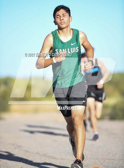 Thumbnail 1 in Yuma Varsity District Championship photogallery.